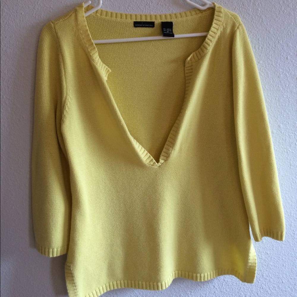 VS Canary yellow sweater for layering