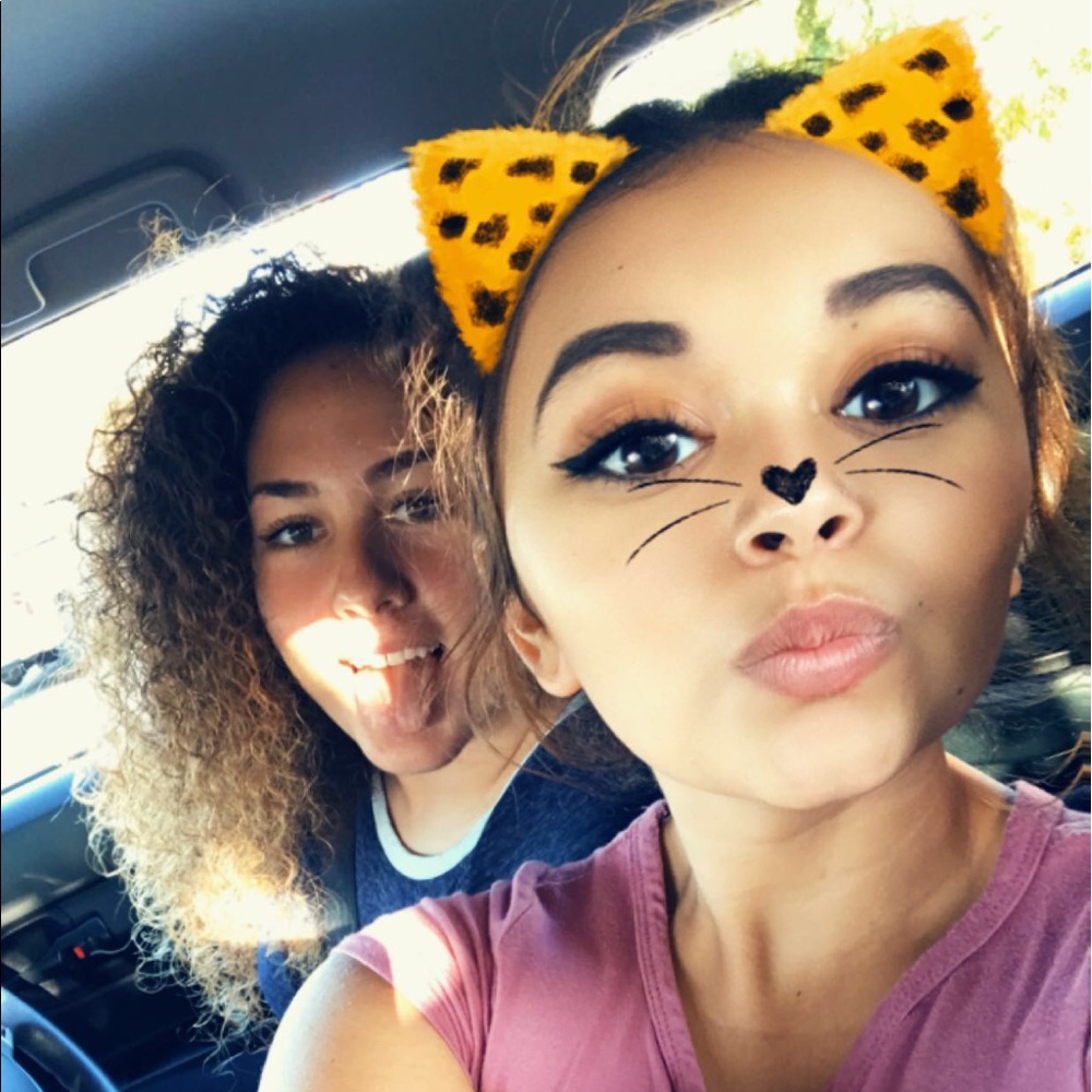 Meet your Posher, Jasmine