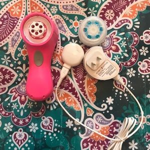 Clarisonic Mia with Deep Pore Cleansing Brush Head