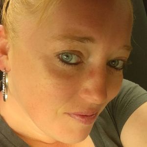 Meet your Posher, Tabitha