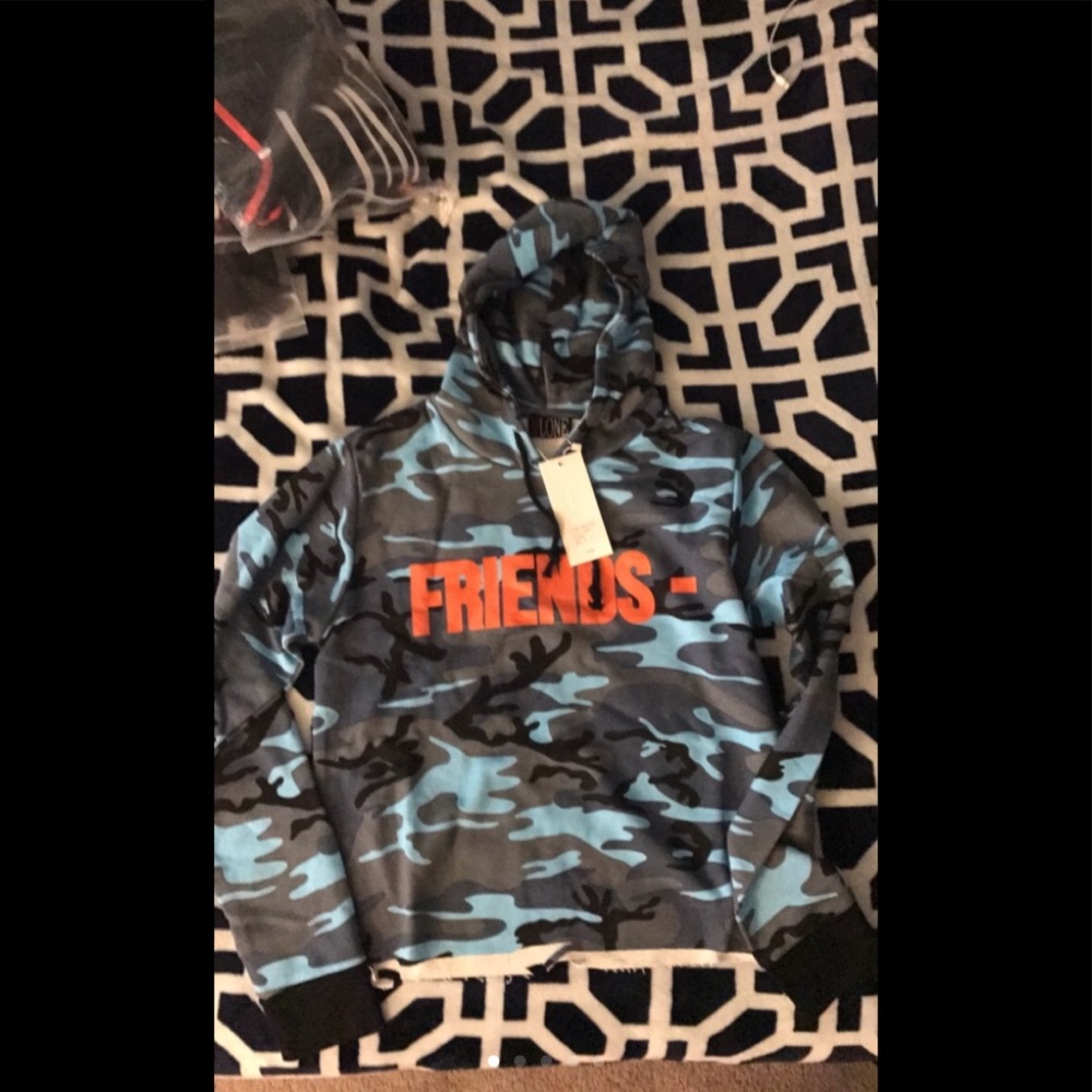Vlone hoodie