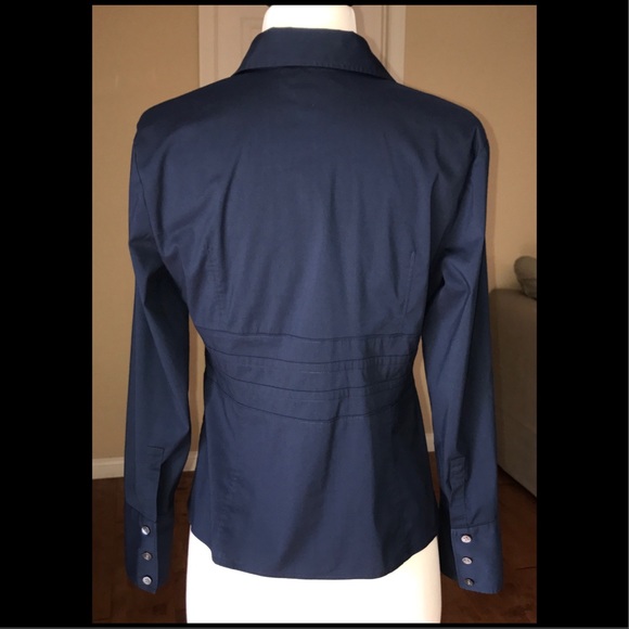 Talbots Petites Navy Blue Button Down Blouse Sz 6 - Picture 2 of 6