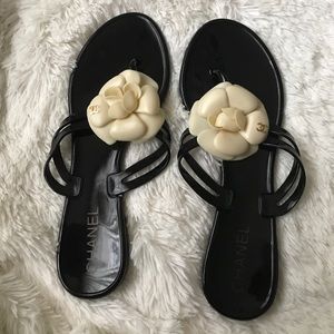 Flip flops Flip flops