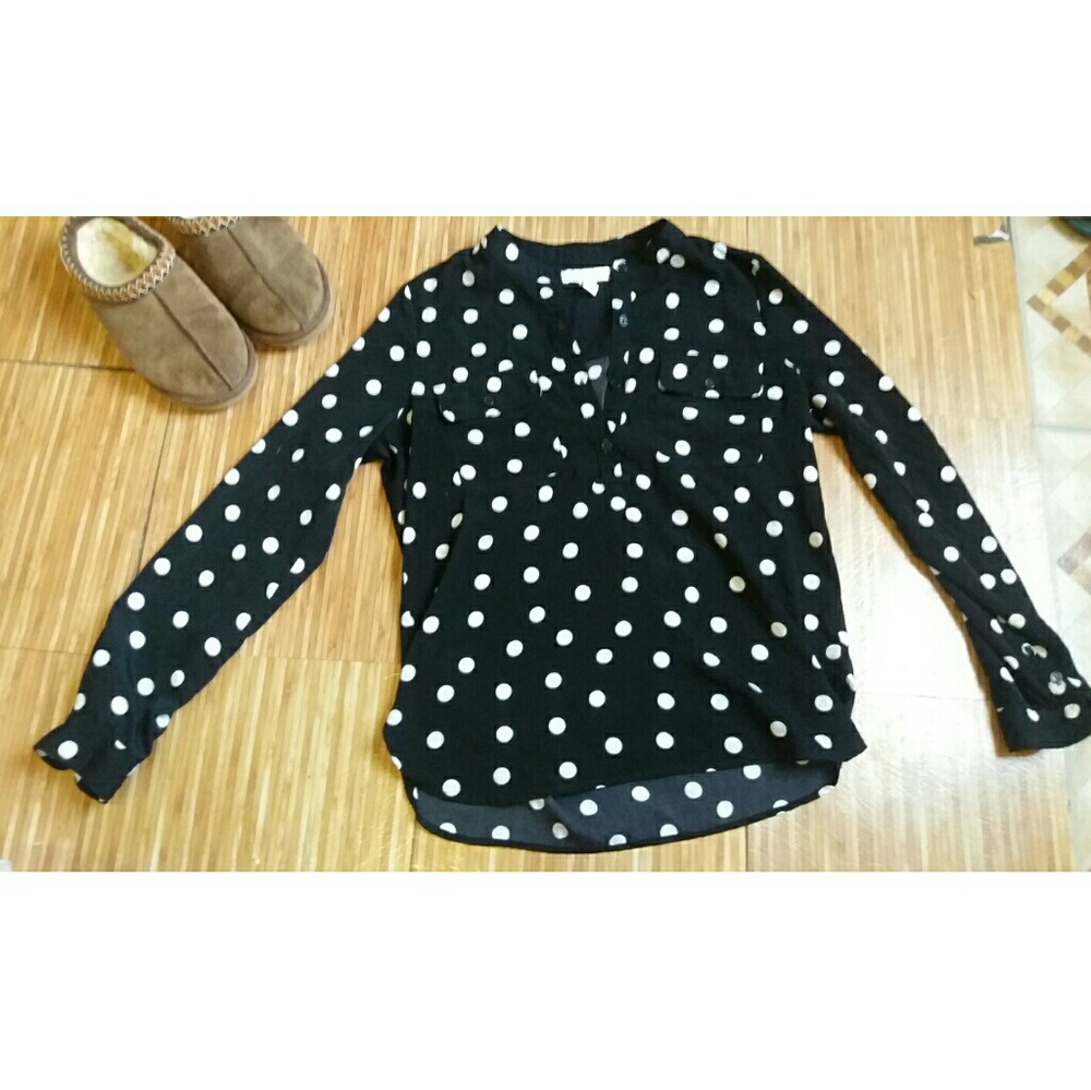 DONATING FOREVER 21 long sleeve polka dot shirt