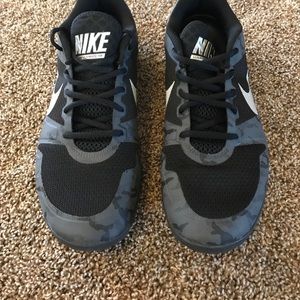 Nike Lunar Ultimate TR Premium