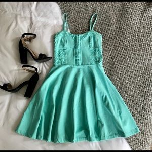Aéropostale Blue/Green Dress w/ Lace Detailing XS