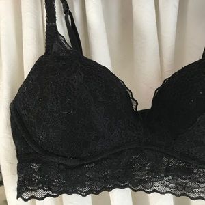 Victoria's Secret lace bra/bralette