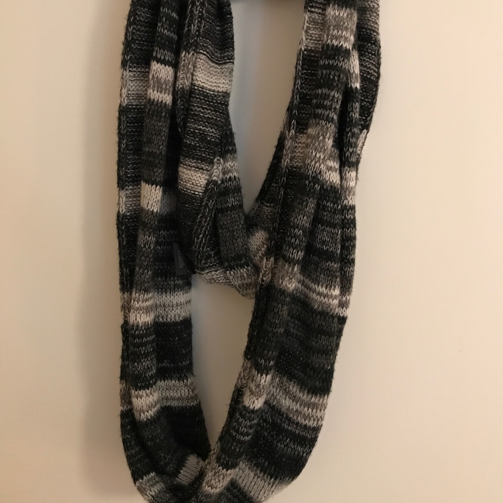 Black and gray infinity scarf