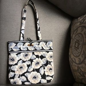 Vera Bradley tote