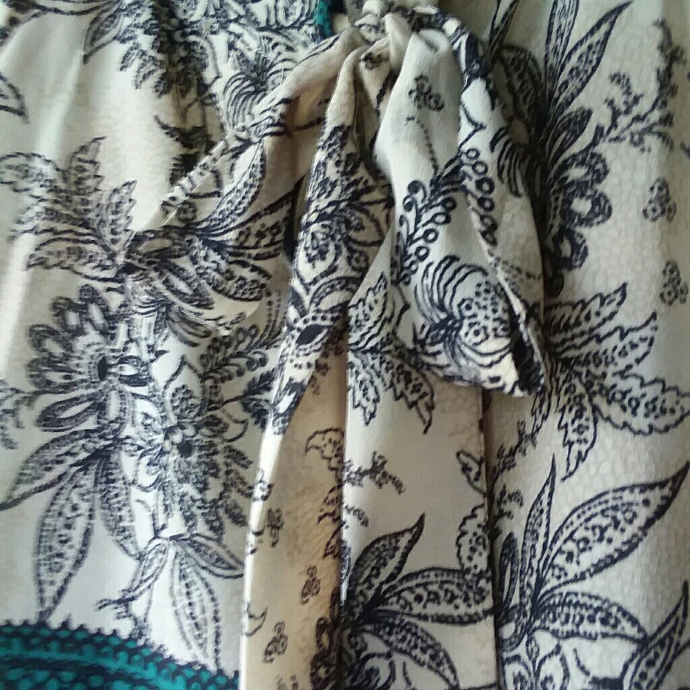 Blouse - Picture 4 of 4