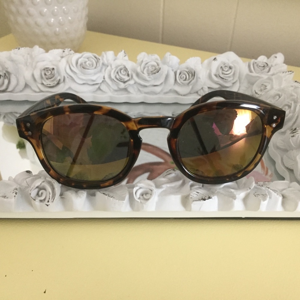 Tortoise Shell Sunglasses