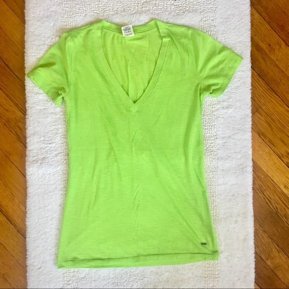 SOLD! Victoria's Secret 3-Pack T-Shirt Bundle - Picture 5 of 6