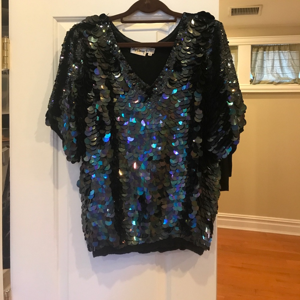 Vintage woman's Oleg Cassini sequence shirt!