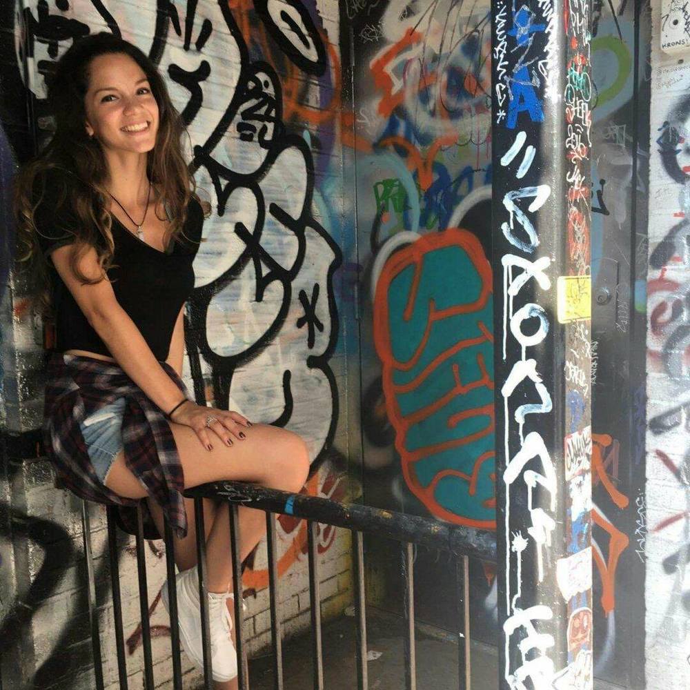 Meet your Posher, Alyssa