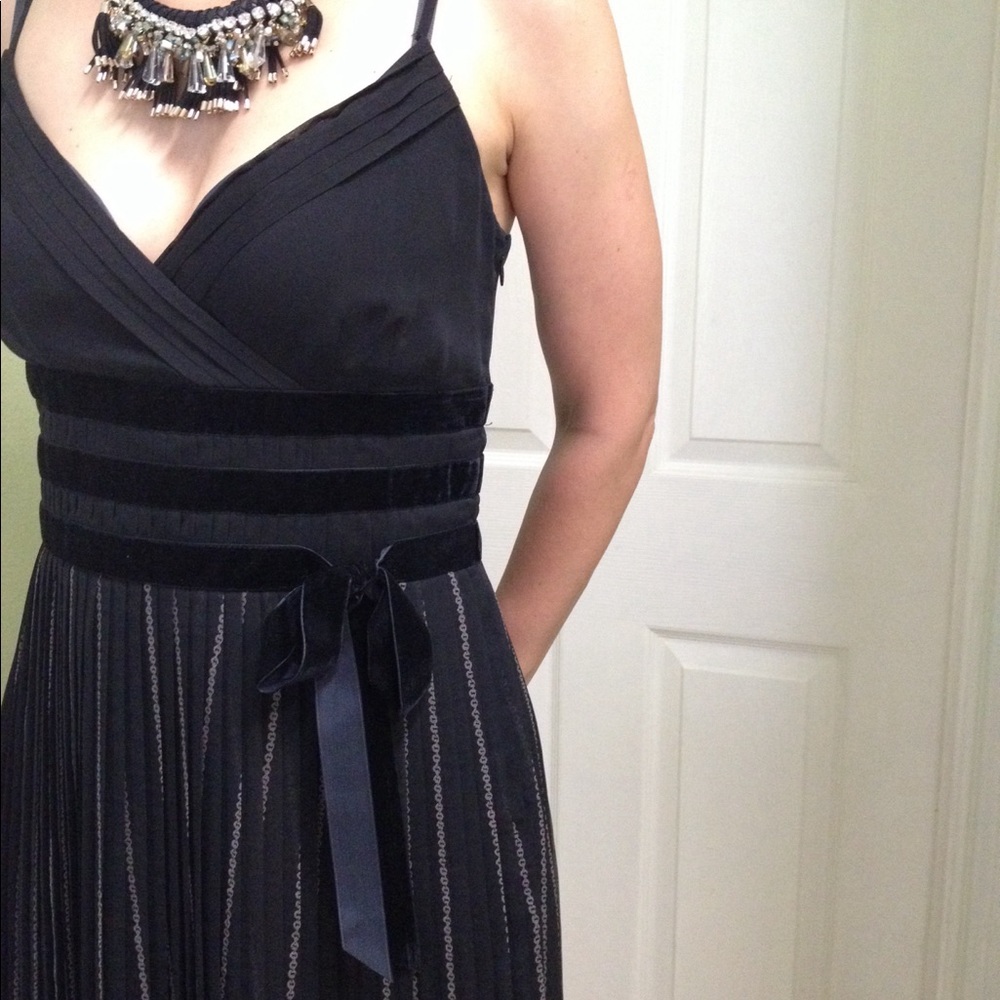 Ann Taylor Loft black maxi pleated dress