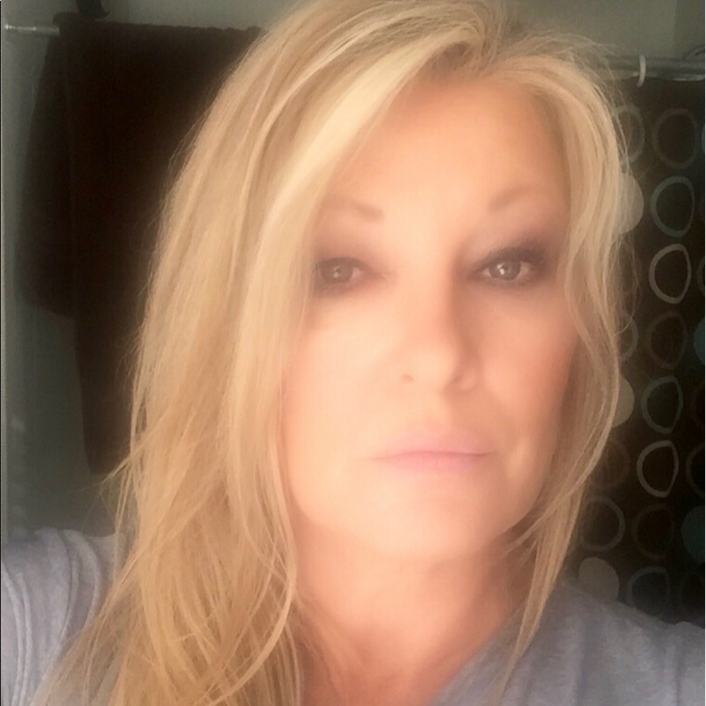 Meet your Posher, Sherri