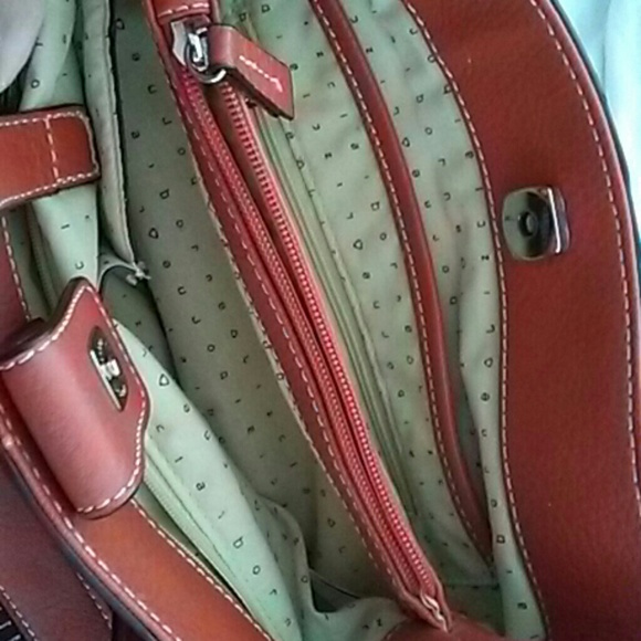 Purse - Picture 2 of 3