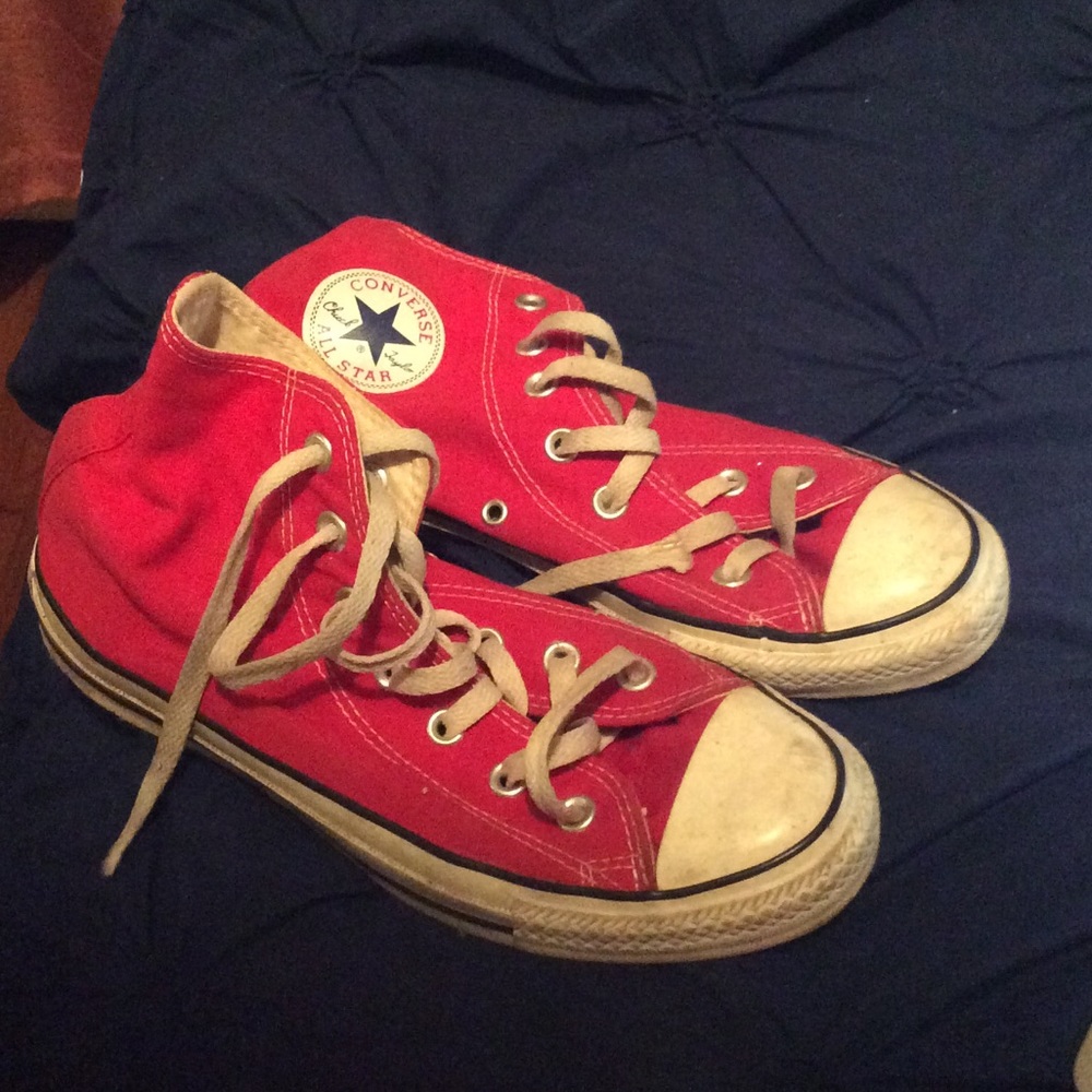 High top red converse, used before will be cleaned