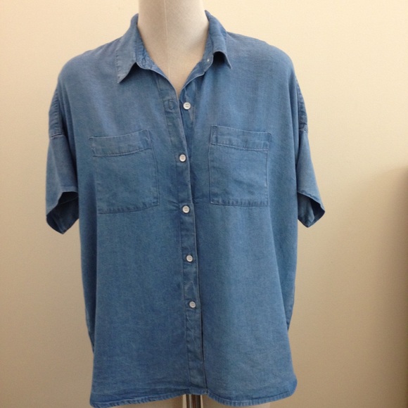 NWT Splendid Chambray Top - Picture 3 of 6