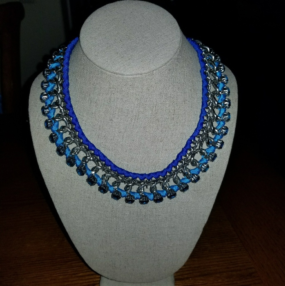 Statement necklace