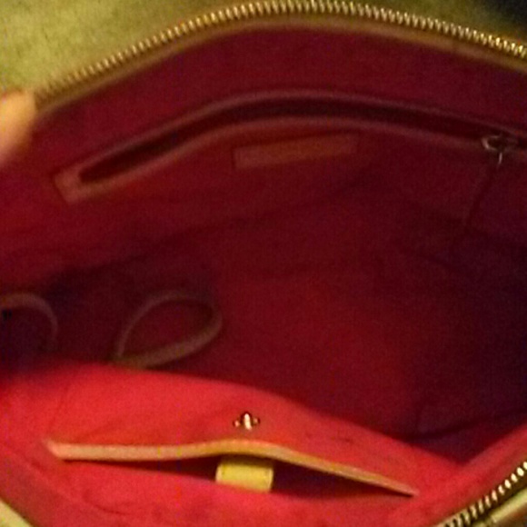 Handbag - Picture 6 of 8