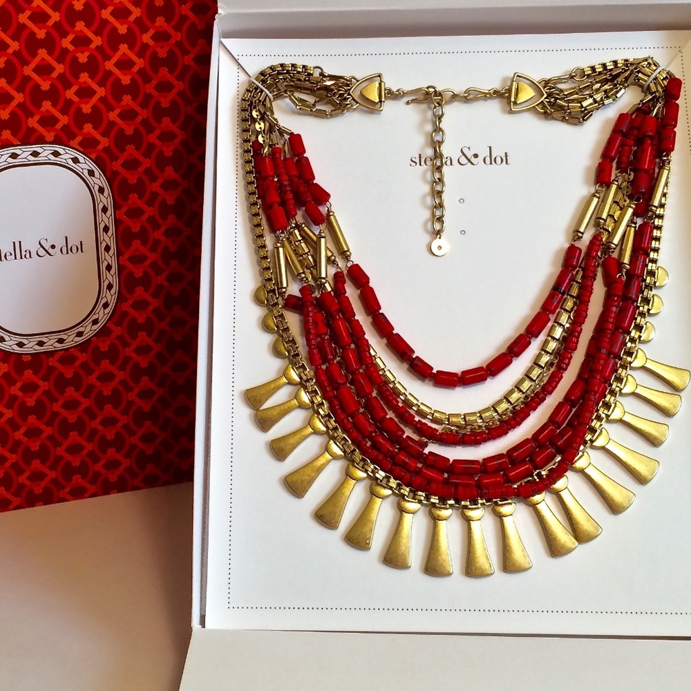 Stella & Dot Bliss Statement Necklace SOLD