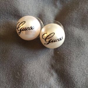 ‼️🔥♥️ GUESS EARRINGS♥️🔥‼️