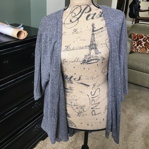 Lularoe Lindsay kimono
