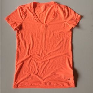 GAP workout top