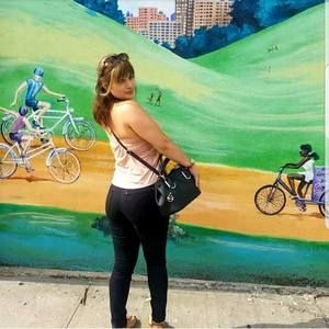 Meet your Posher, Francesca