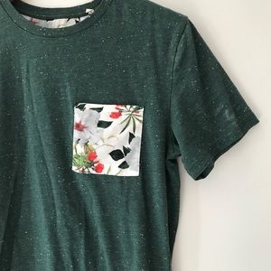 Pocket tee