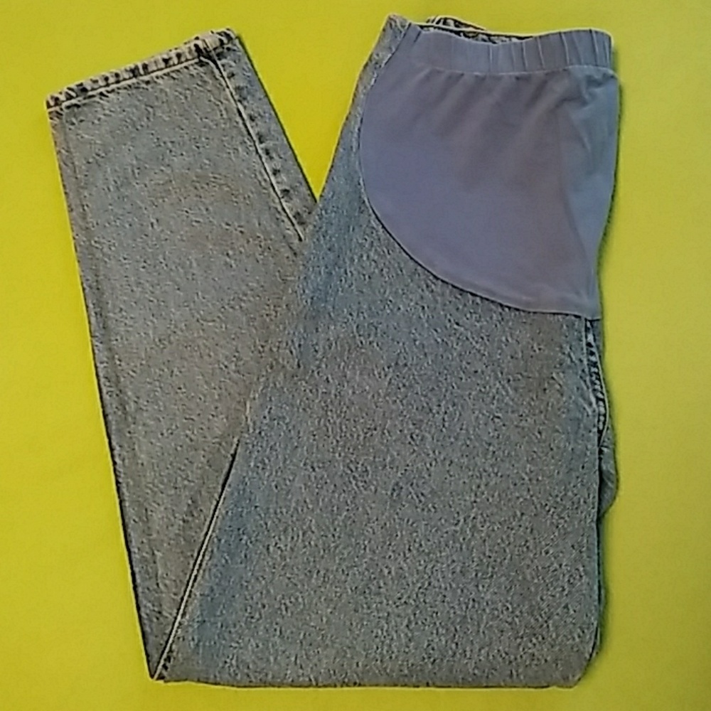 Maternity jeans with front panel