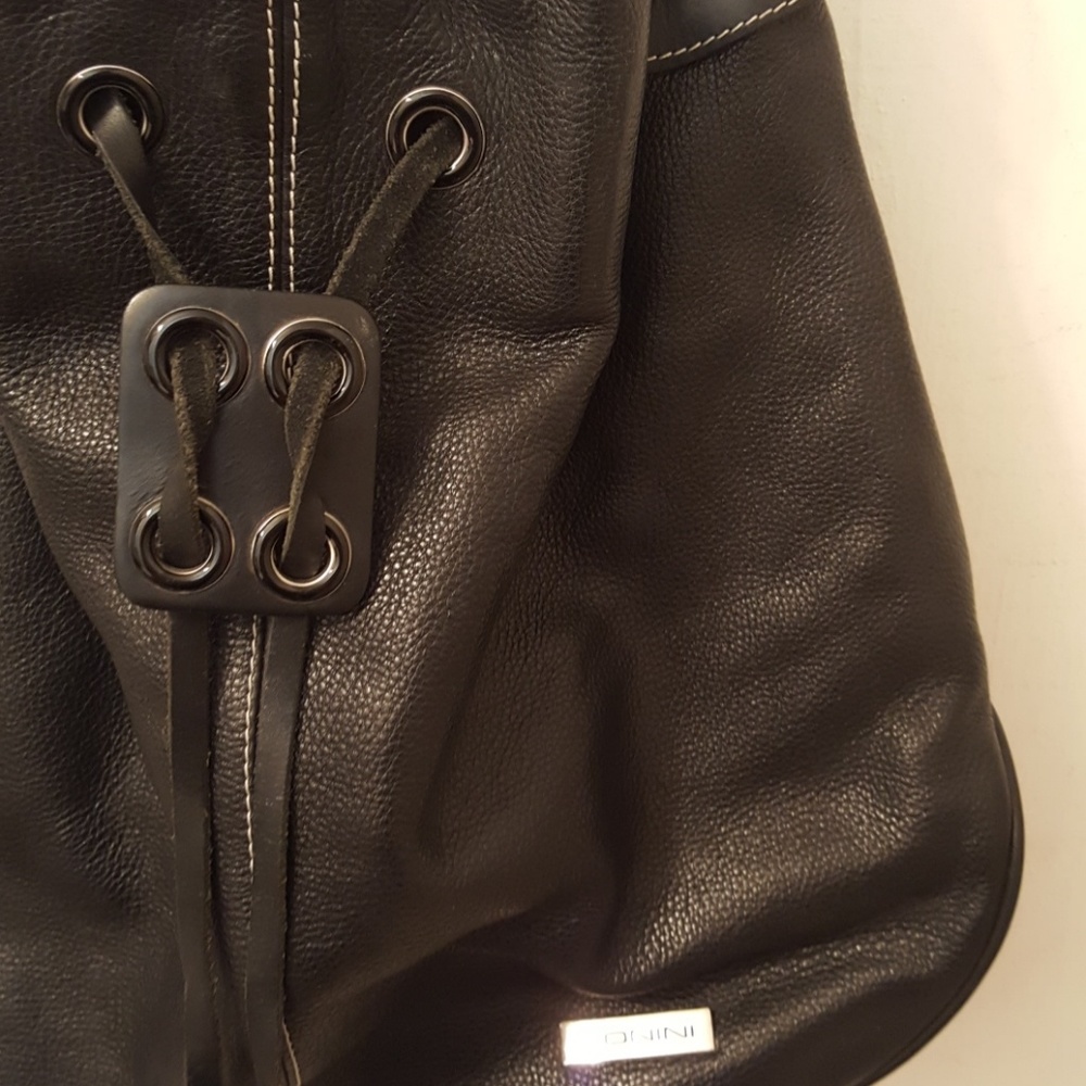 Bags - Picture 2 of 6