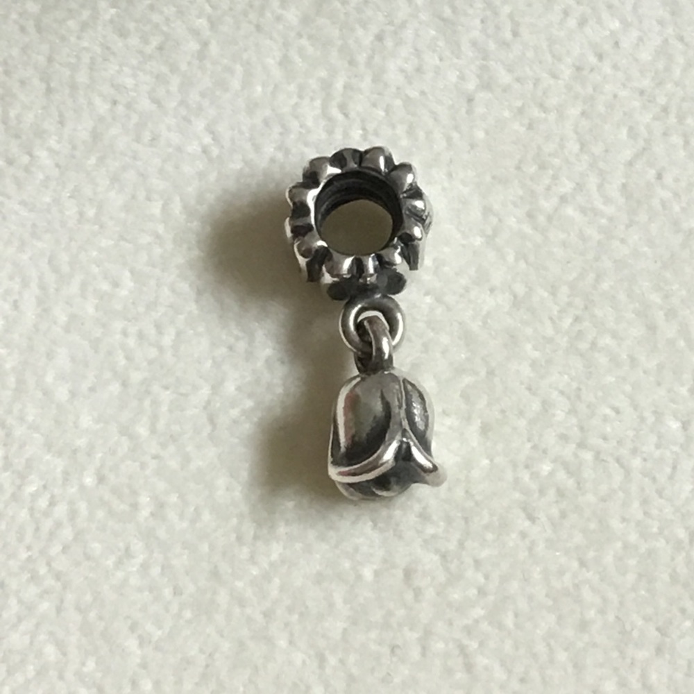 💯Authentic Pandora Flower Dangle Charm