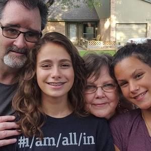 Meet your Posher, Pam