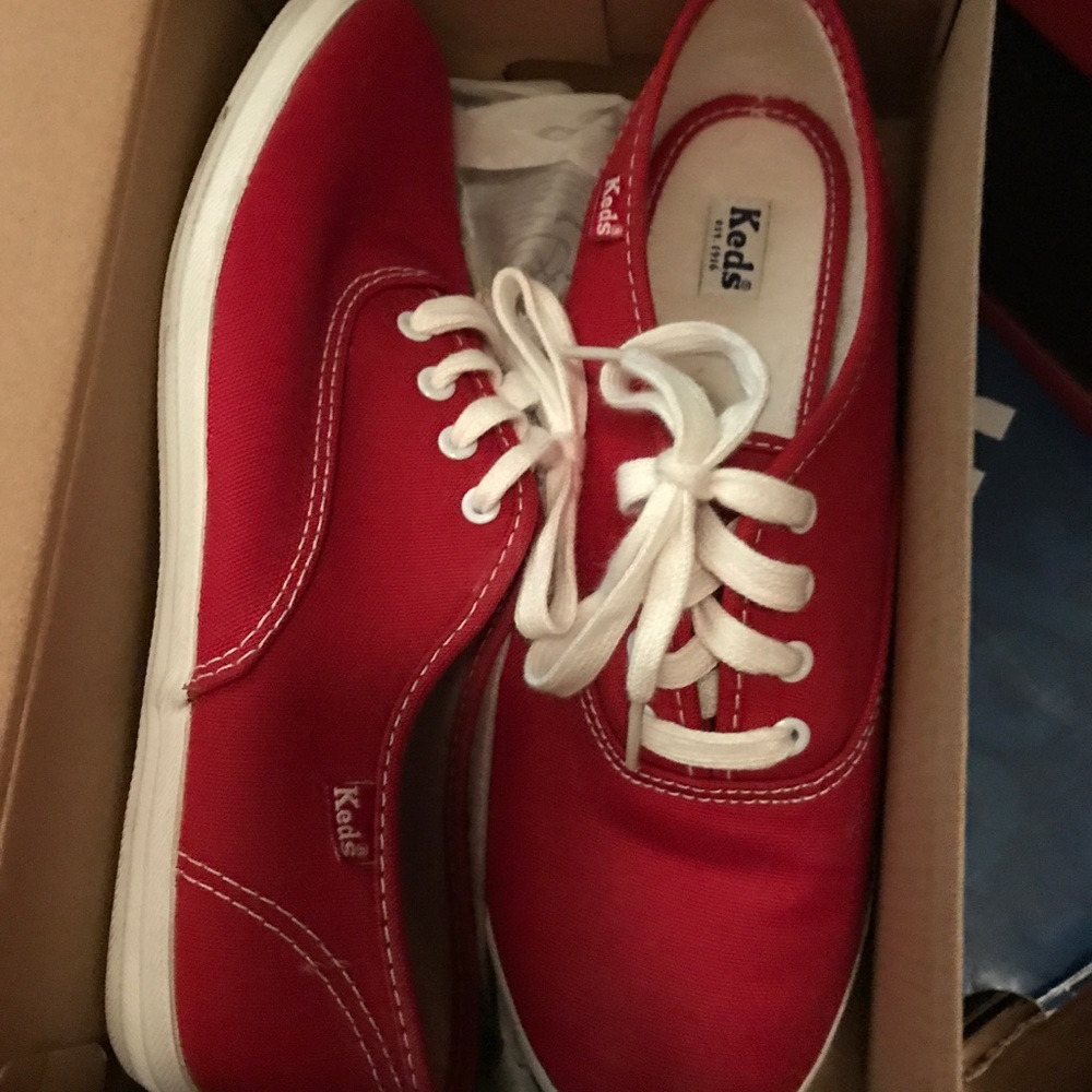 Keds