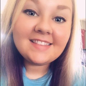 Meet your Posher, Kaitlyn