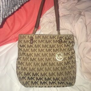 Michael Kors Purse (100% authentic)