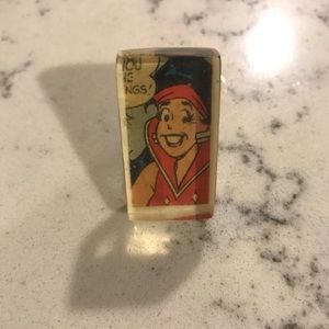 Betty Comic Ring