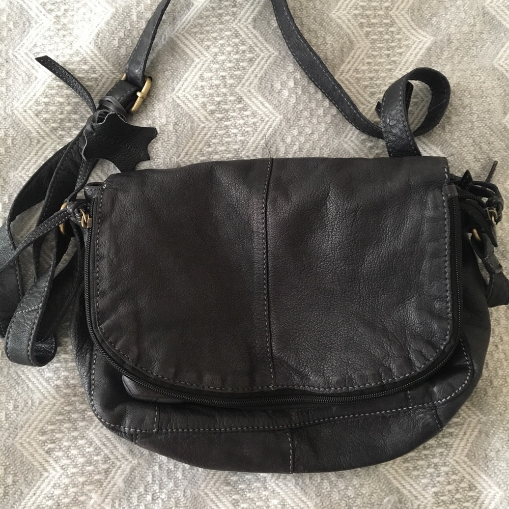 Black leather crossbody bag (from Germany)