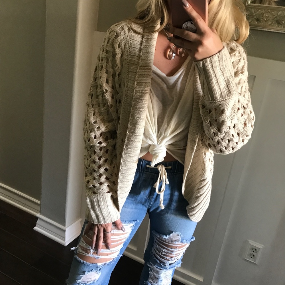 LAST1•Cream Cocoon Cardigan - Picture 3 of 8
