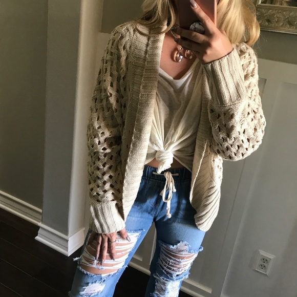 LAST1•Cream Cocoon Cardigan - Picture 3 of 8