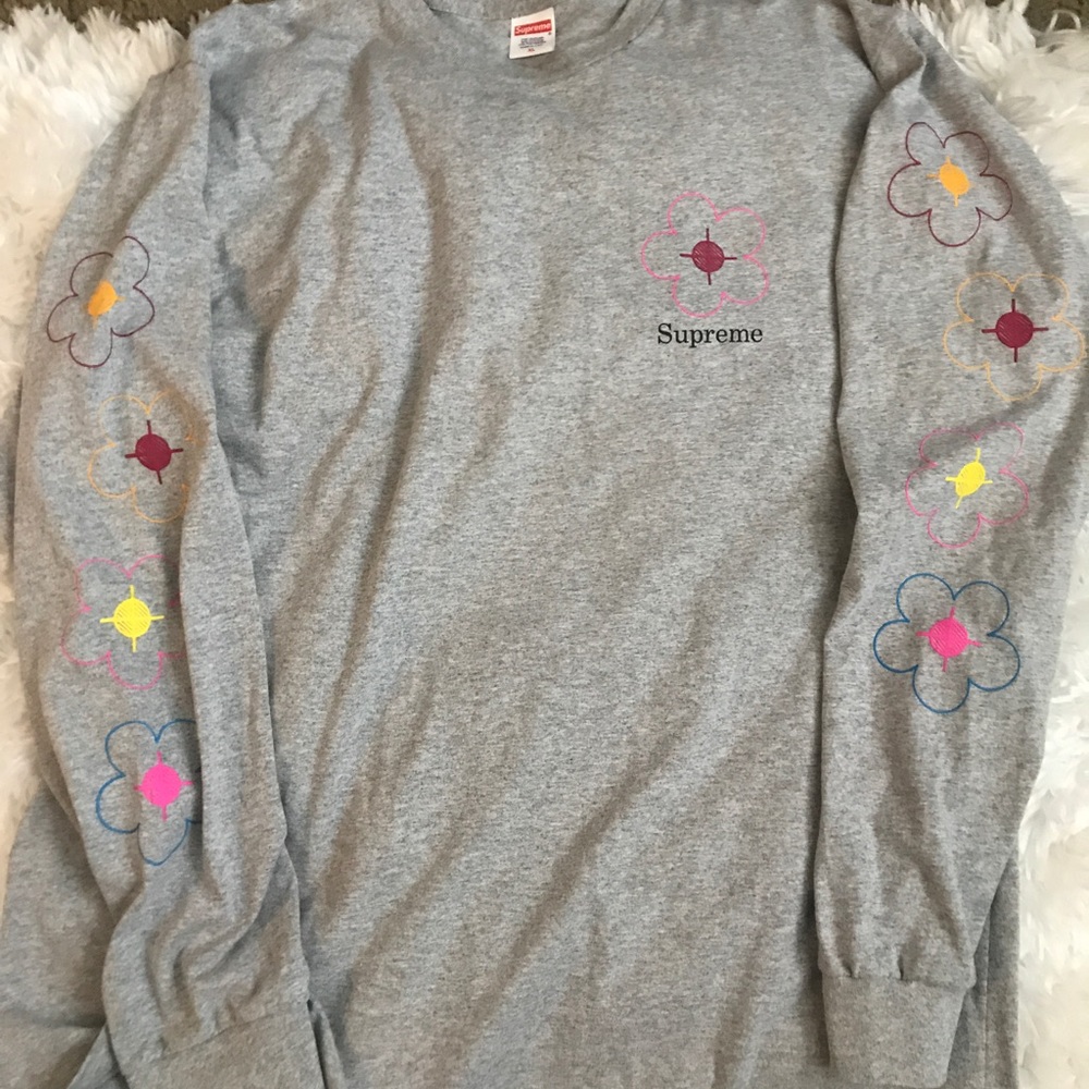 SUPREME long sleeve tee 100% authentic XL