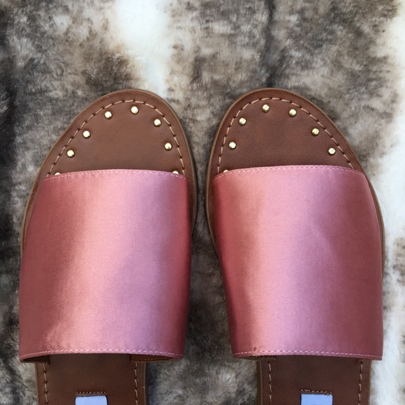 LAST CHANCE Satin Steve Madden Mishelle Sandals - Picture 2 of 6