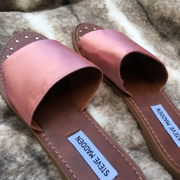 LAST CHANCE Satin Steve Madden Mishelle Sandals - Picture 3 of 6