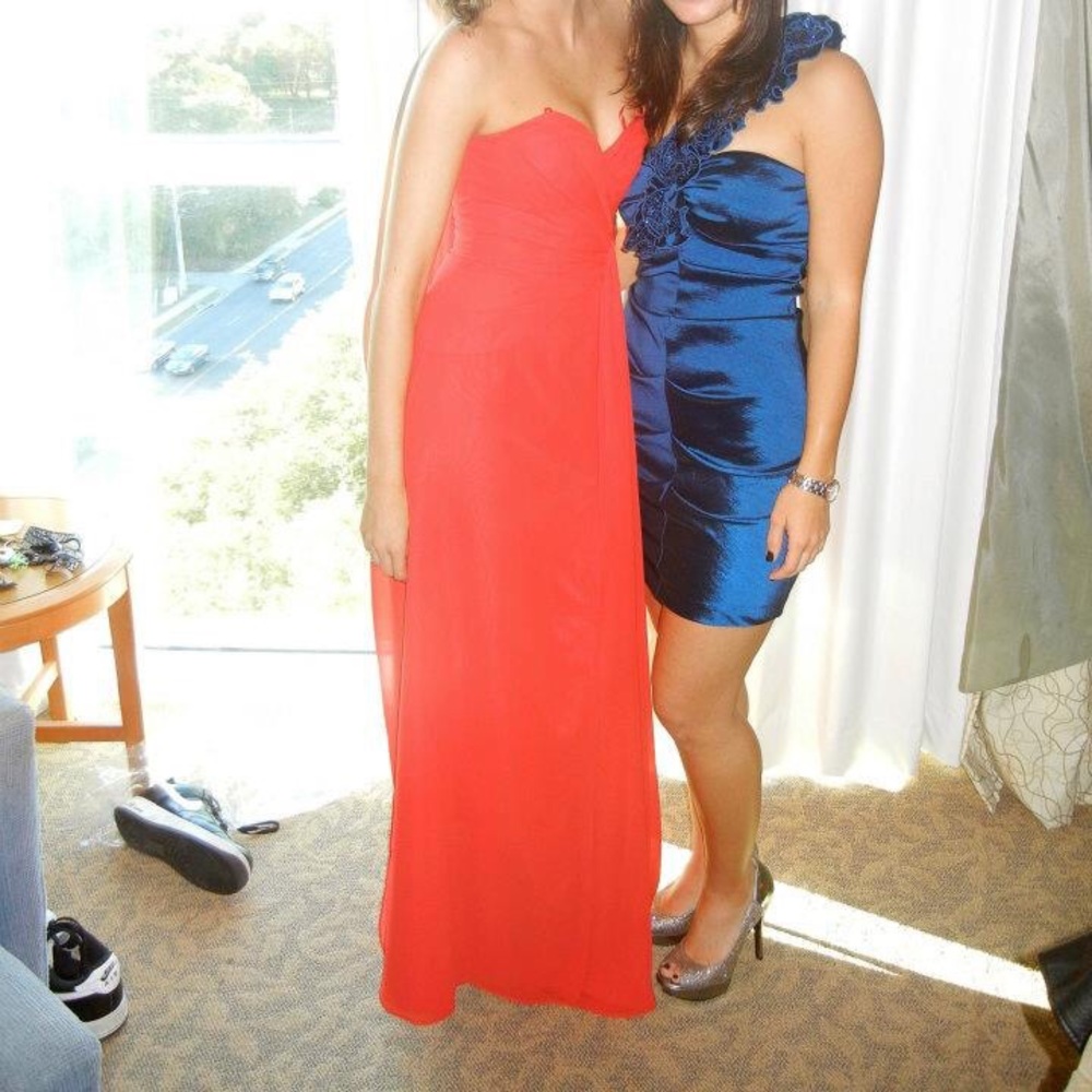 Stunning Red formal dress size 0