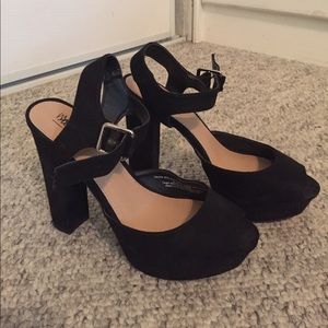 Black chunky heel