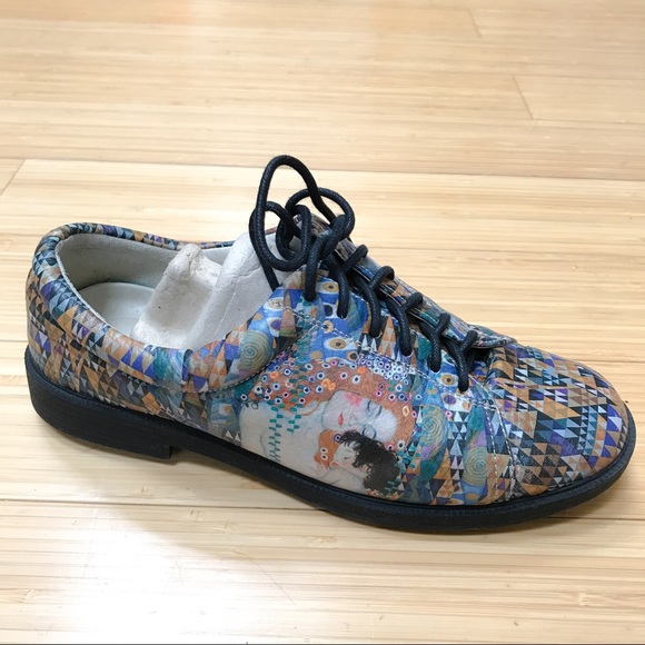 icon art shoes