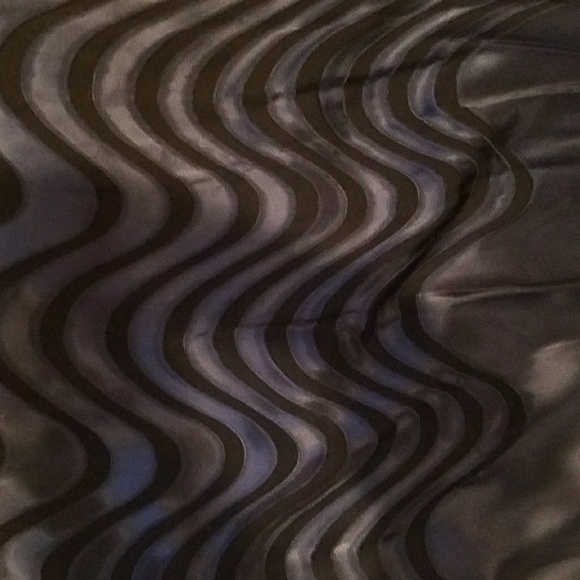 Navy Silk dress - Picture 3 of 3