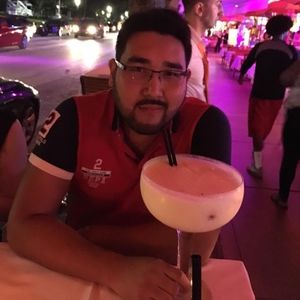 Meet your Posher, Tashtan